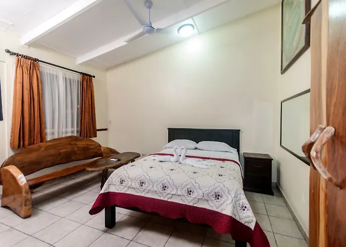 Cadillac Rock Beach Hotel